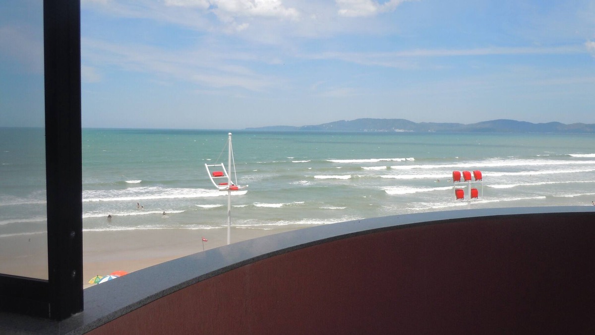 Centro Apartment | Prime Location Sea Front