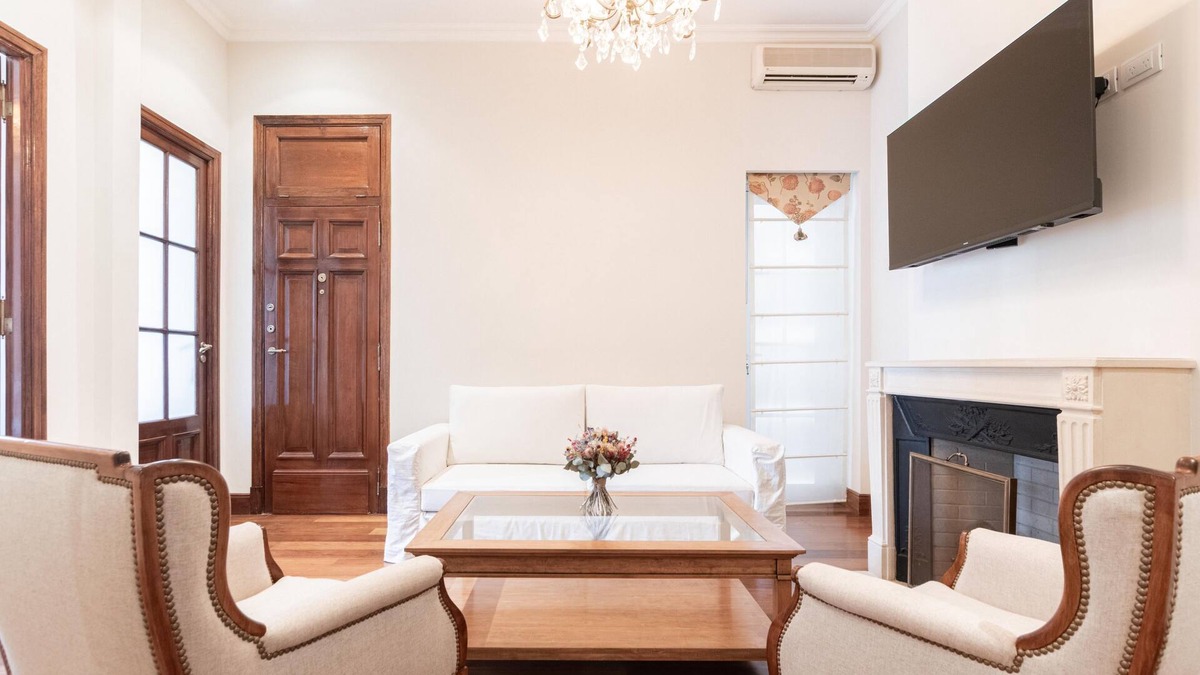 San Nicolas Apartment | Prime Location: Stylish 3-Bed Apt Near Top Buenos Aires Attractions!