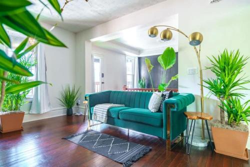 Short North House | Prime Location Top Rated Clean Parking Free!