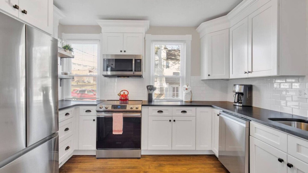 West Hartford House | Prime West Hartford Center: Timeless Charm