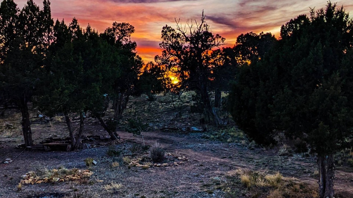 Cortez RV Rental | PRIMITIVE CAMPING W/VIEWS OF MESA VERDE NATIONAL PARK & SLEEPING UTE