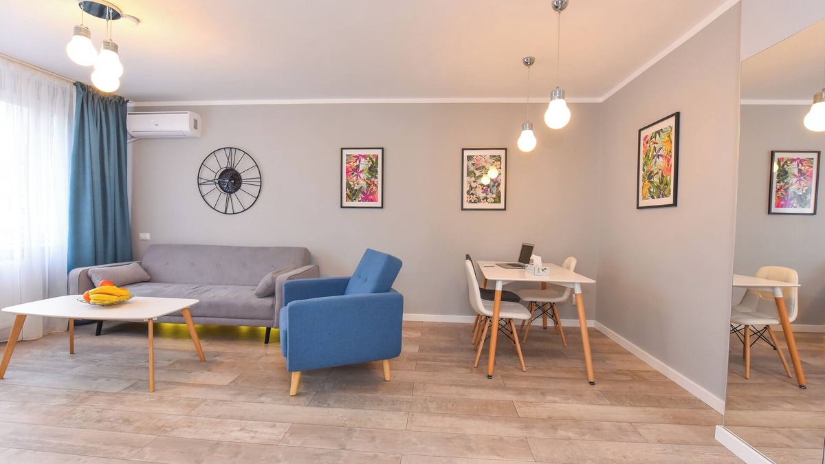 Bucharest City-Centre Apartment | Primo - One Bedroom Apartment - next to Cismigiu Park and Victoria Avenue