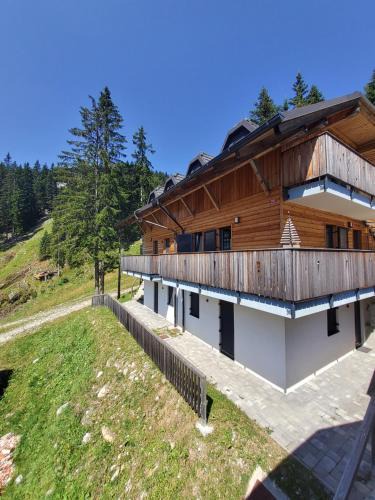 Mozirje Apartment | Primorka Golte