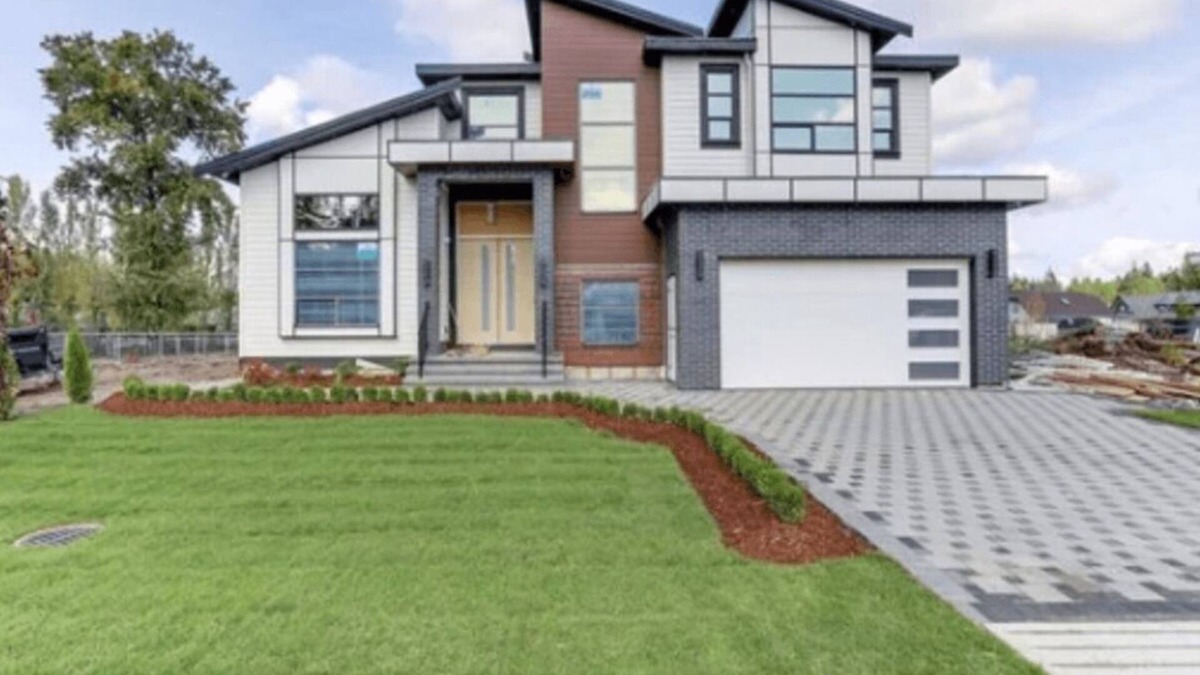 Langley House | Primrose-1 bed 1 private bath in Brand new home