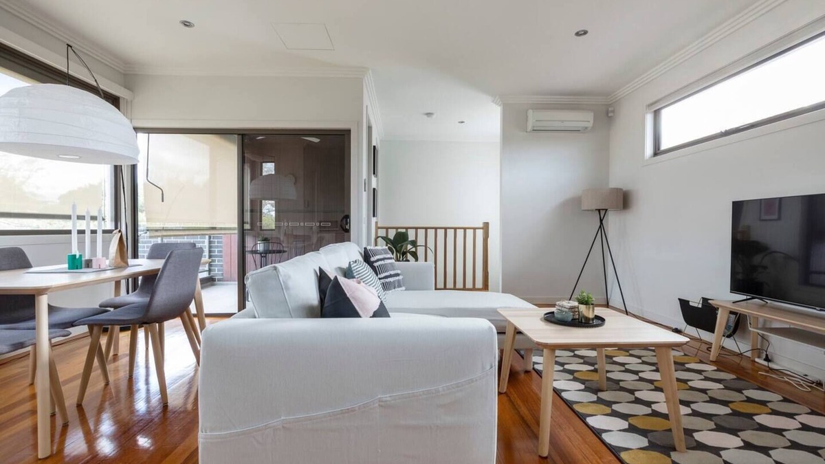 Brunswick East House | Primrose Chic Mid Century Style in Brunswick
