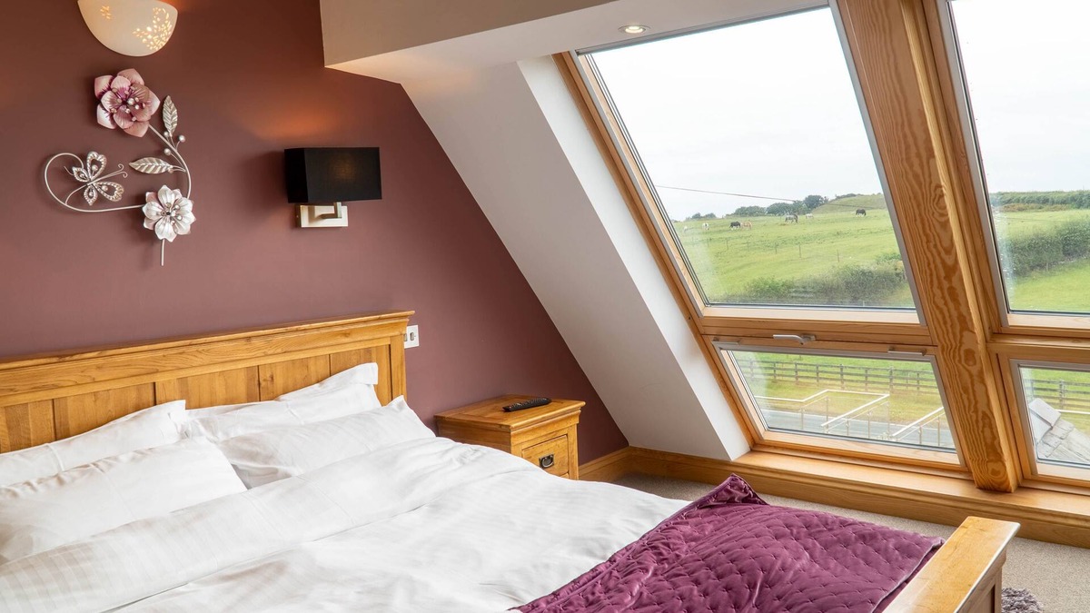 Newton in Furness Cottage | Primrose Cottage - 2 Bed cottage with Hot Tub, walk to the beach.