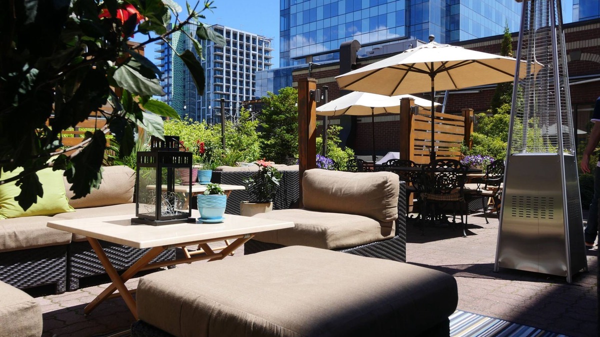 Downtown Halifax Hotel | Prince George Hotel