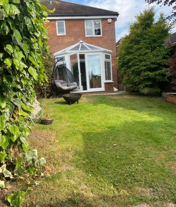 Princes Risborough House | Princes Risborough, Buckinghamshire, comfortable double room, quiet and central location