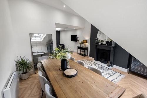Newcastle-upon-Tyne Apartment | Princes Wharf, Stylish 2 Bed City Centre Apartment