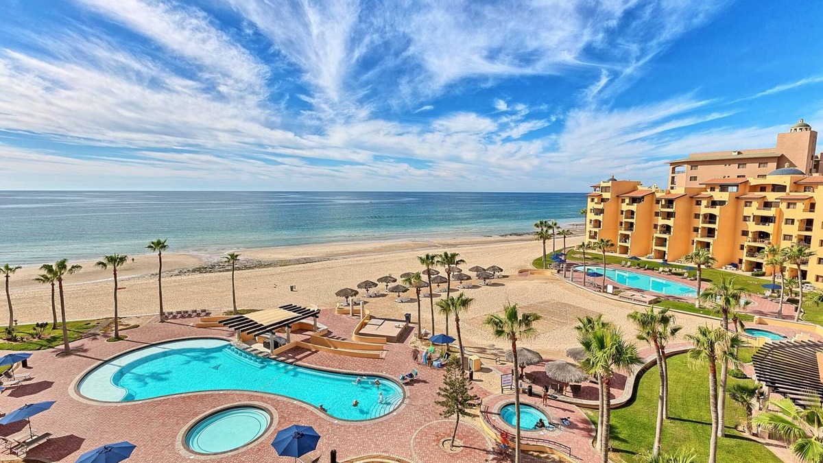 Puerto Penasco Condo | Princesa Resort Puerto Penasco Beachfront Penthouse - Right on the Beach! - Heated Pool