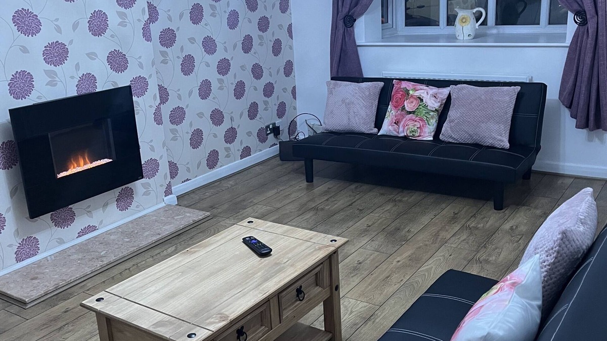 Ashton in Makerfield House | Princess Wigan House