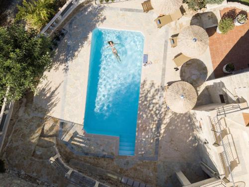 Embrosneros Villa | Prinus Country Retreat Apokoronas, heated pool, 13km from the sea