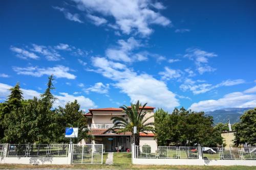 Paralia Skotinis Apartment | Priona Rooms