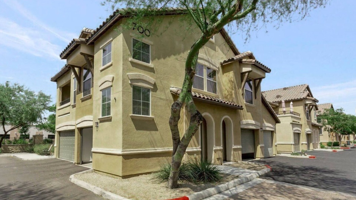 Surprise Condo | Pristine 2 Bedroom/2 Bath condo in Gated Community. Superb walkability!