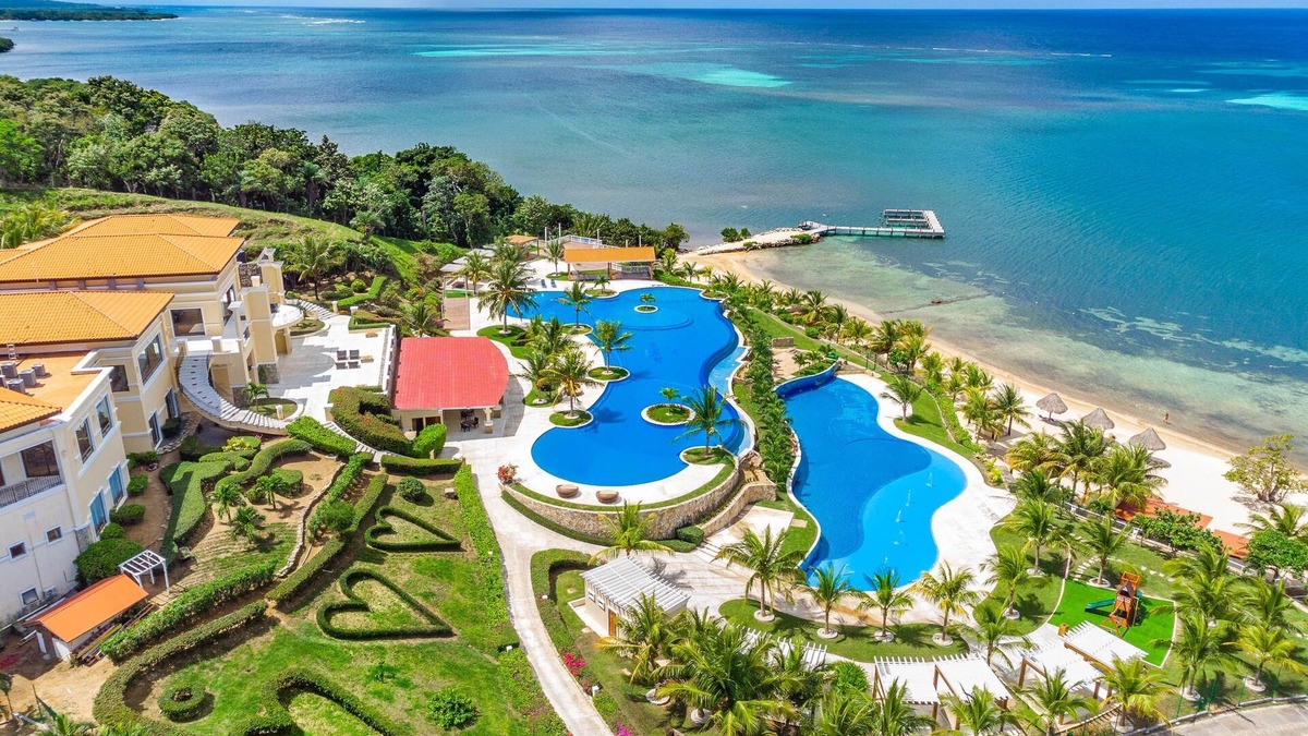 Pristine Bay House | Pristine Bay Beach Villa 104