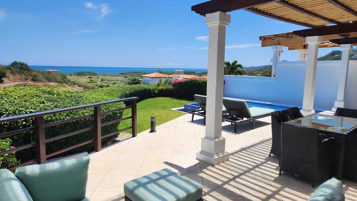 Pristine Bay Villa | Pristine Bay Golf Club Upscale 2 bedroom sea view villa