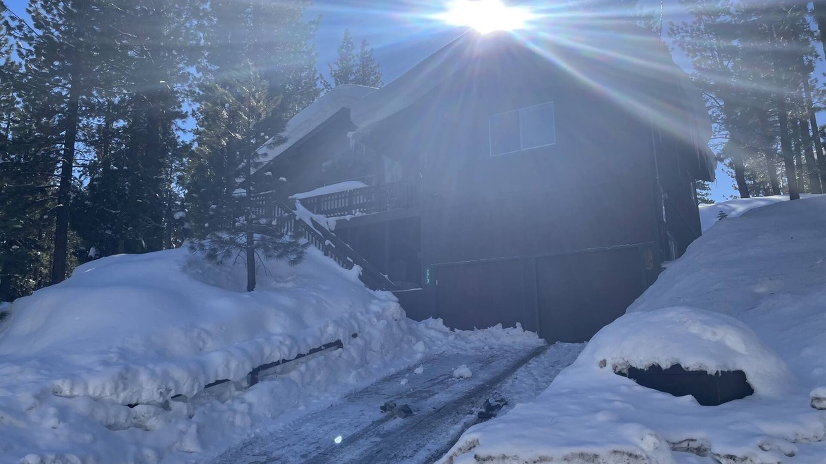 Markleeville Cabin | Pristine Peaceful 2/2 Cabin with Hot Tub HSI L2EV
