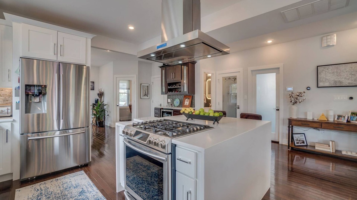 Langdon House | Pristine Single Family Home
