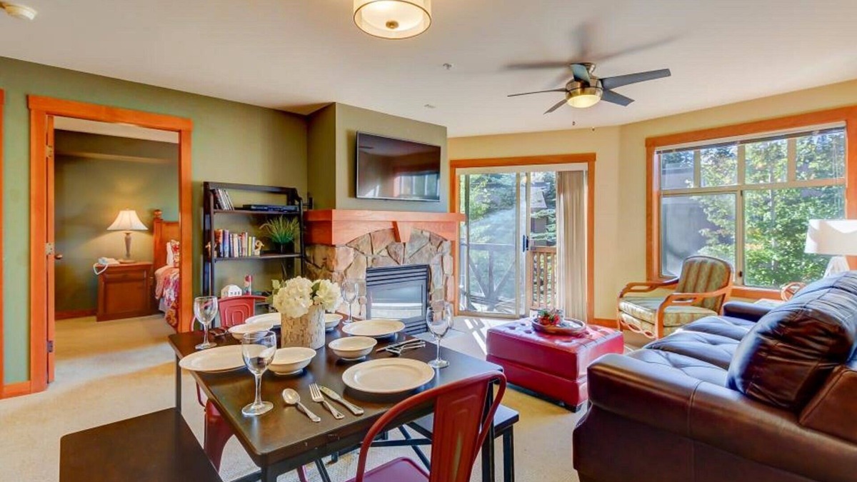 Salt Lake Mountain Resorts Condo | Pristine Ski Retreat, Slope Views in Solitude Village, 2 Bedroom, 2 Bath