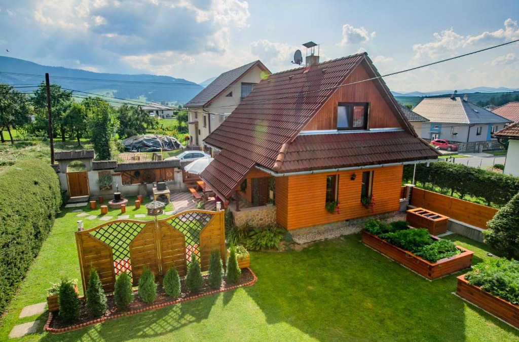 Partizanska Lupca Ski Chalet | Privát NA CHALUPE Partizánska Ľupča 649
