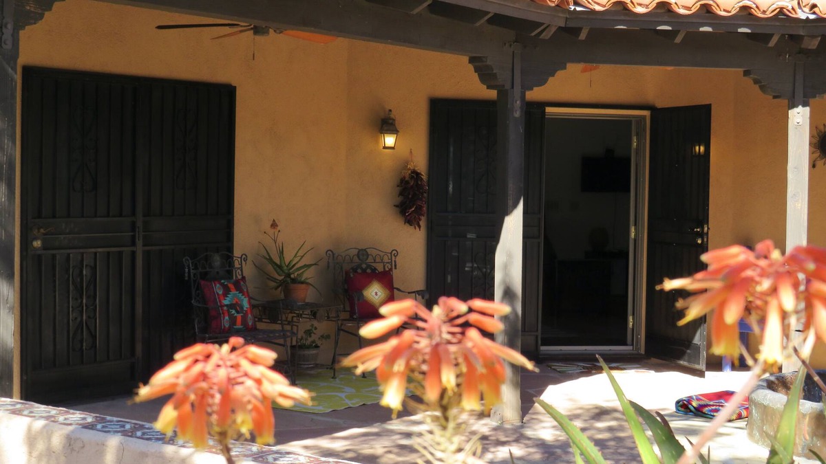 Tucson House | Privacy and views, with Saguaro National Park -East at the end of the street