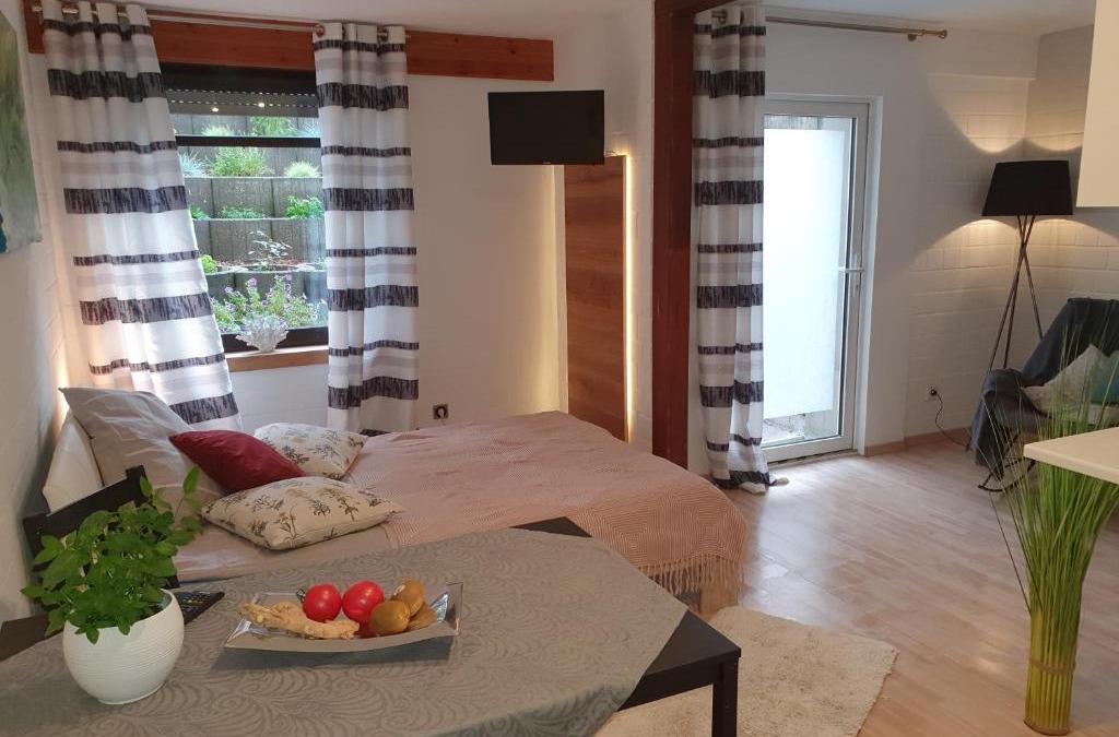 Straelen Apartment | Privat Apartaments , eigene Eigang, eigene Badezimmer, und eigene Küche