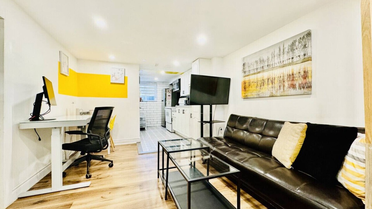 Waterloo Apartment | Private 1 BR Suite near U of W