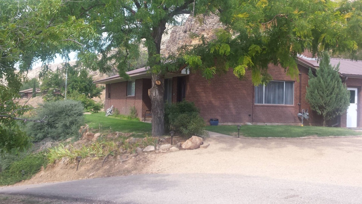 La Verkin House | Private 2 Bedroom/2 Bath Home, close to Zion National Park