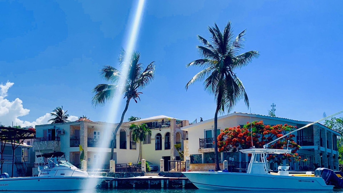 Penuelas Villa | Private 2 bedroom villa on Caribbean shores, free water sports. Tuscan decor.