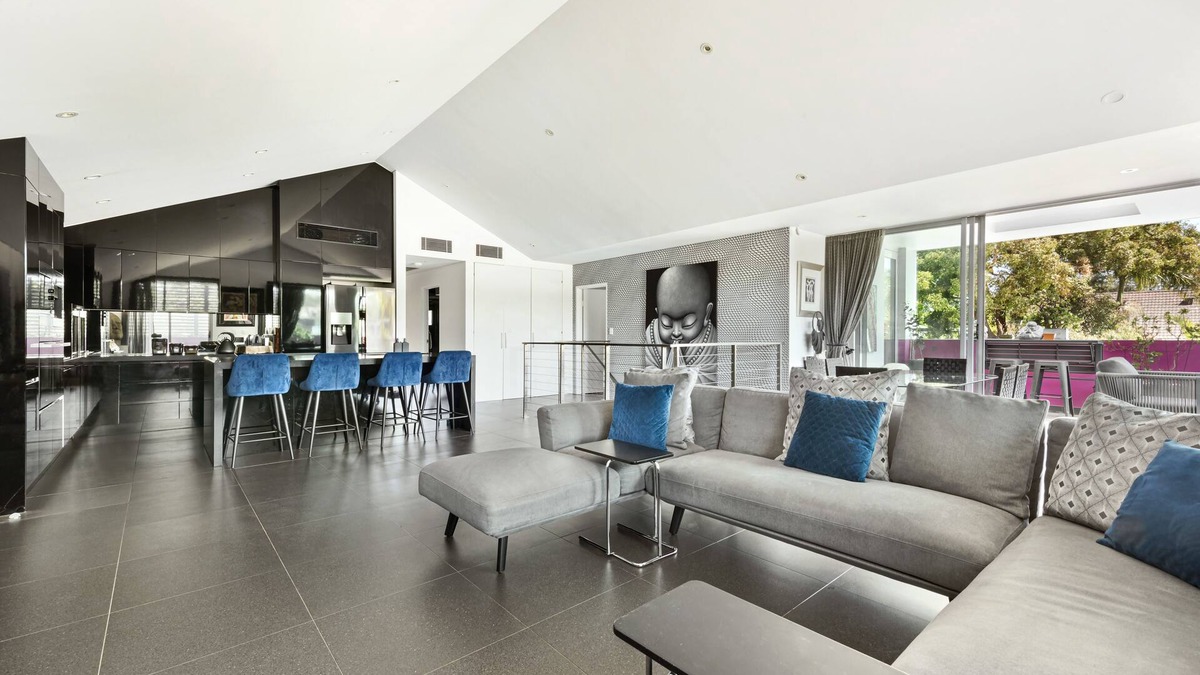 Enmore Apartment | Private 3 Bed penthouse in Marrickville/Enmore in the heart of the Inner west