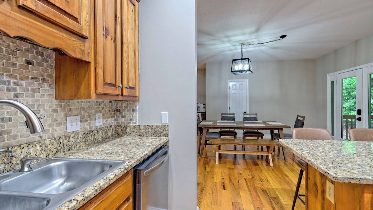 Sapphire House | Private 3-bedroom house in gorgeous Sapphire. Start your vacation now