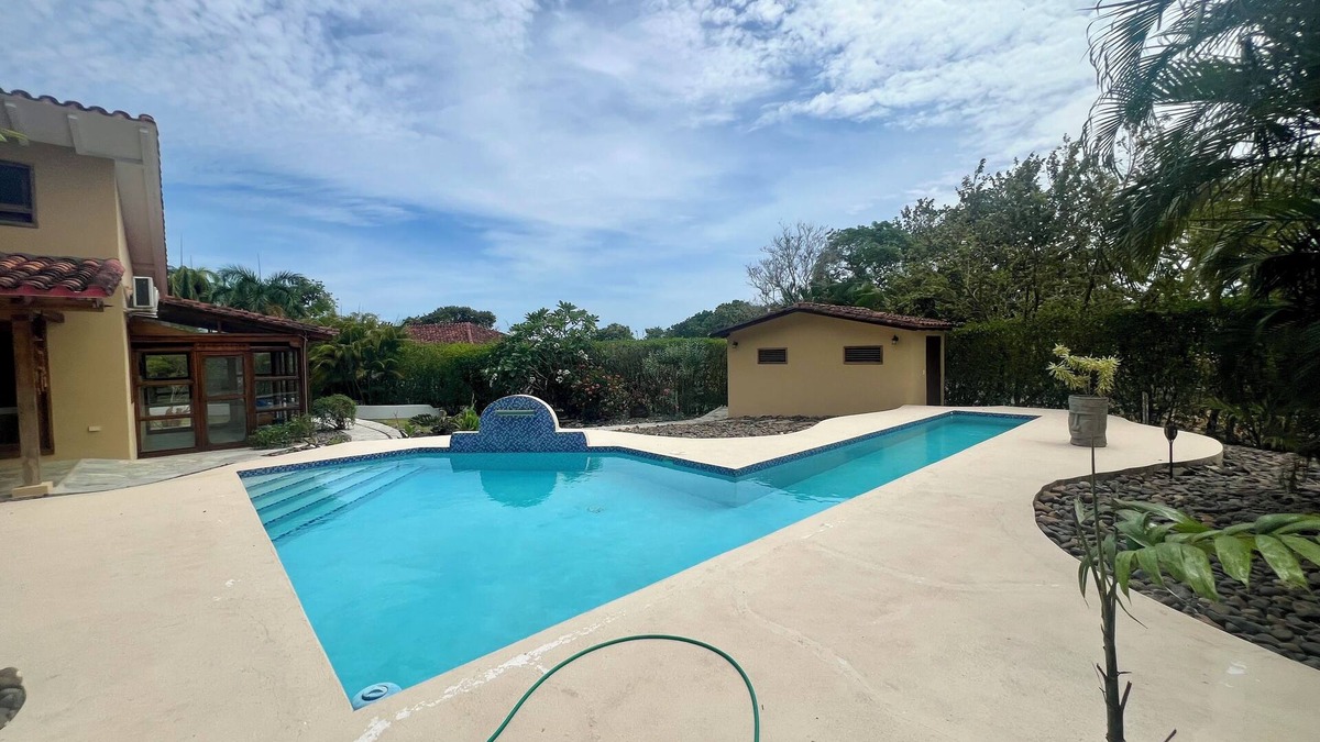 Pedasi Villa | Private 3-bedroom villa in beautiful Azuero Peninsula with AC, pool, near beach