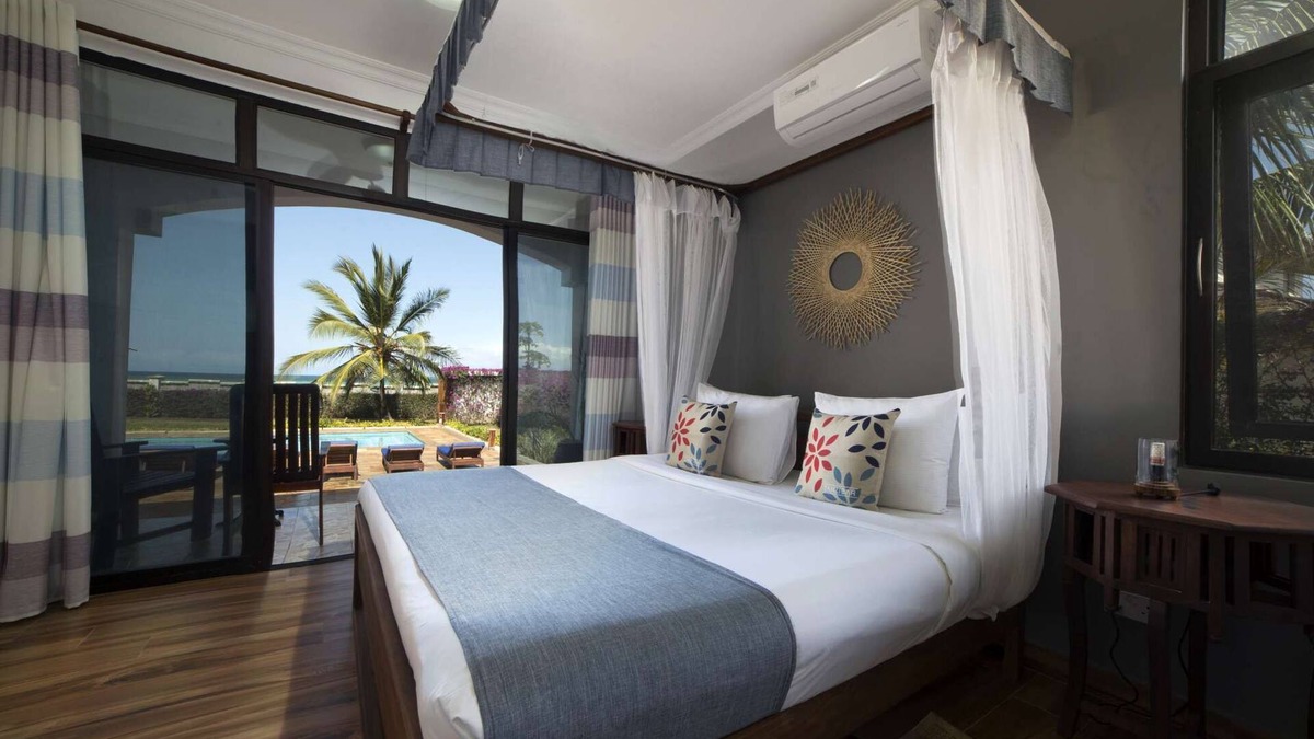 Marumbi Villa | Private 4 bedroom Villa with private pool