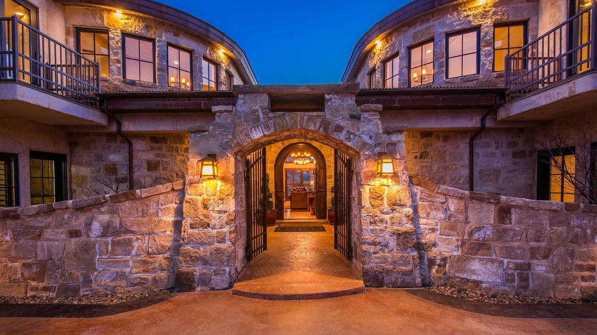 The Preserve Villa | Private 8400sqft Mansion 6 bdrm Prvt Jacuzzi Theatre Room