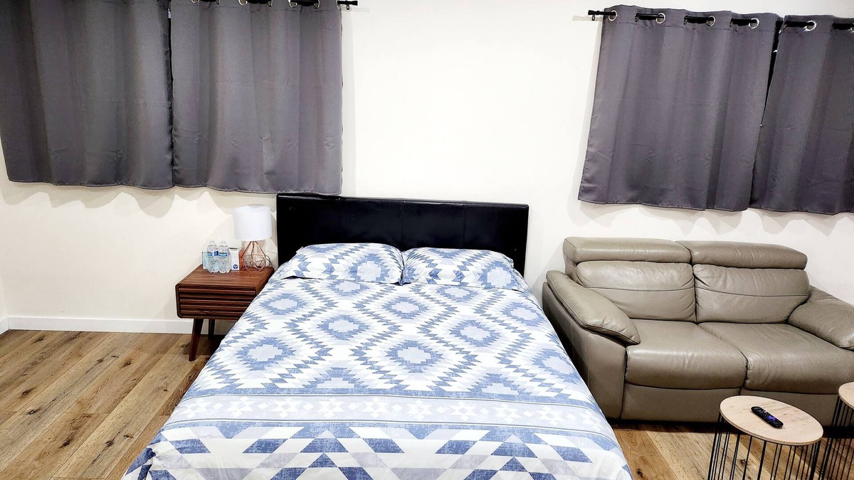 Monterey Park House | Private Access Big Master Suite