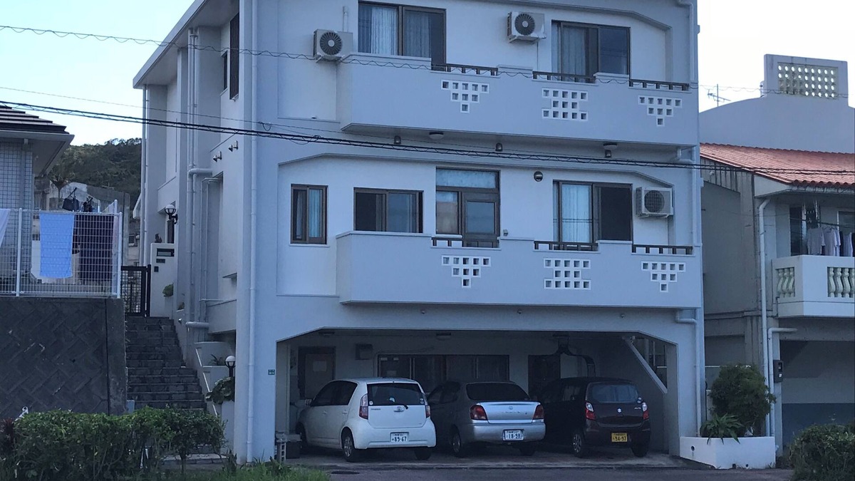 Nago House | Private accommodation for rent on the ground floor in a nice environment (kitchenette + bedroom + living room + private toilet/shower)