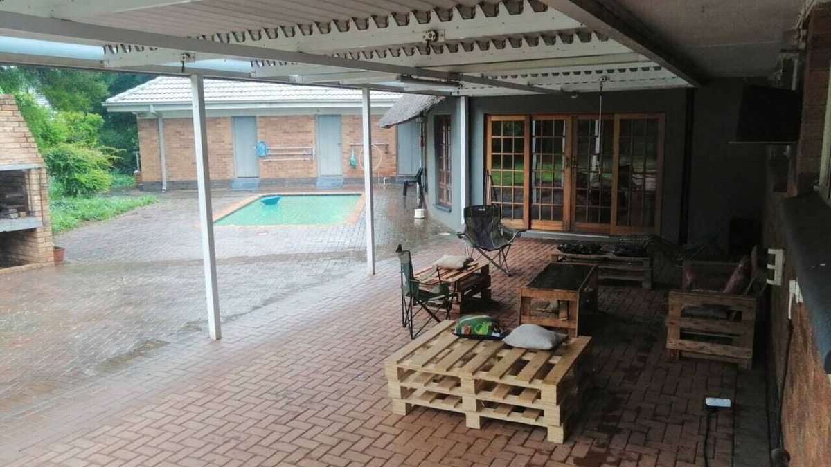 Three Rivers Villa | private and secure!
