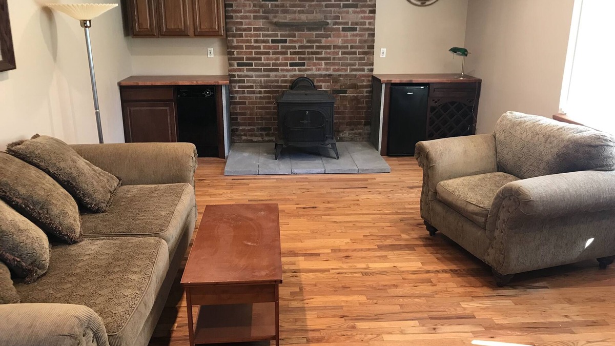 Whitehouse Station Apartment | Private Apartment Asked For Corporate Discounts