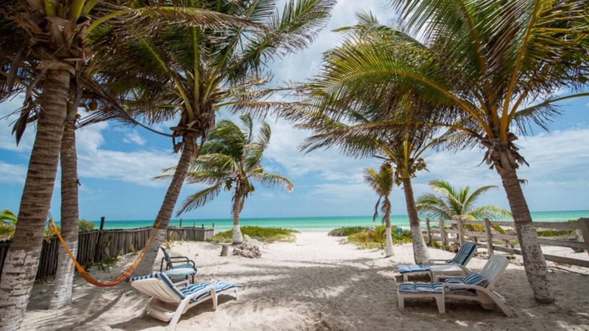 El Cuyo Apartment | Private apartment on Palm Beach 1