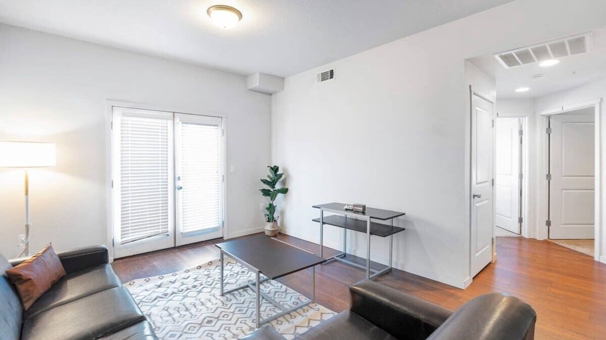 Greeley Apartment | Private Apartment Convenient To All with Gym