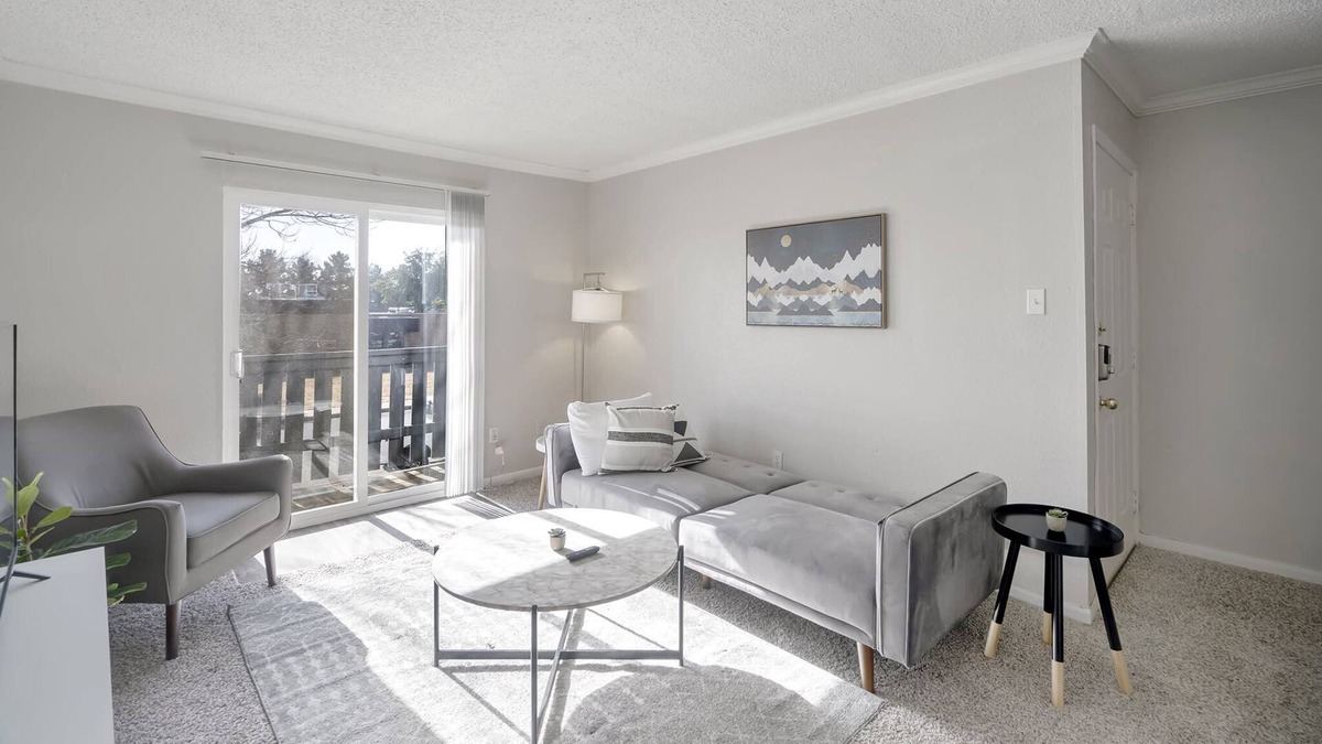 Midland Condo | Private Apartment with Balcony near Midpark Village Shopping
