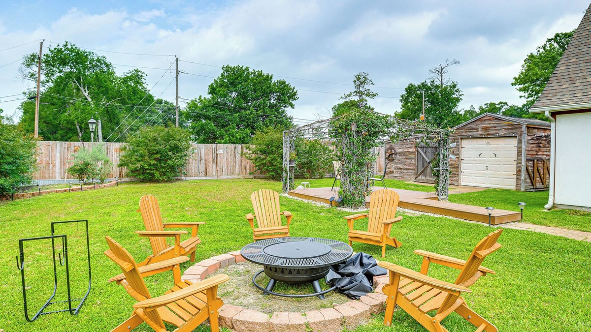 Humble House | Private Backyard Oasis: Spacious Home in Humble!