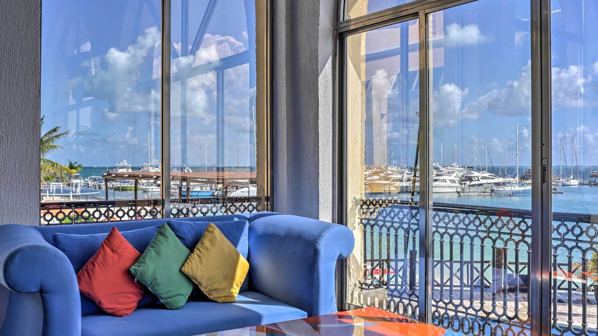 Puerto Juarez Apartment | Private Balcony w/Views: Oceanfront Cancun Condo!