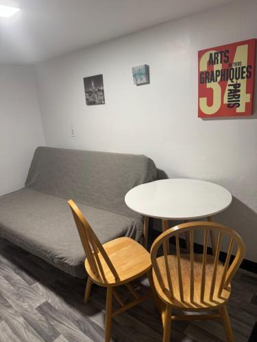 Ampere Apartment | Private Basement near NYC and NJ attractions