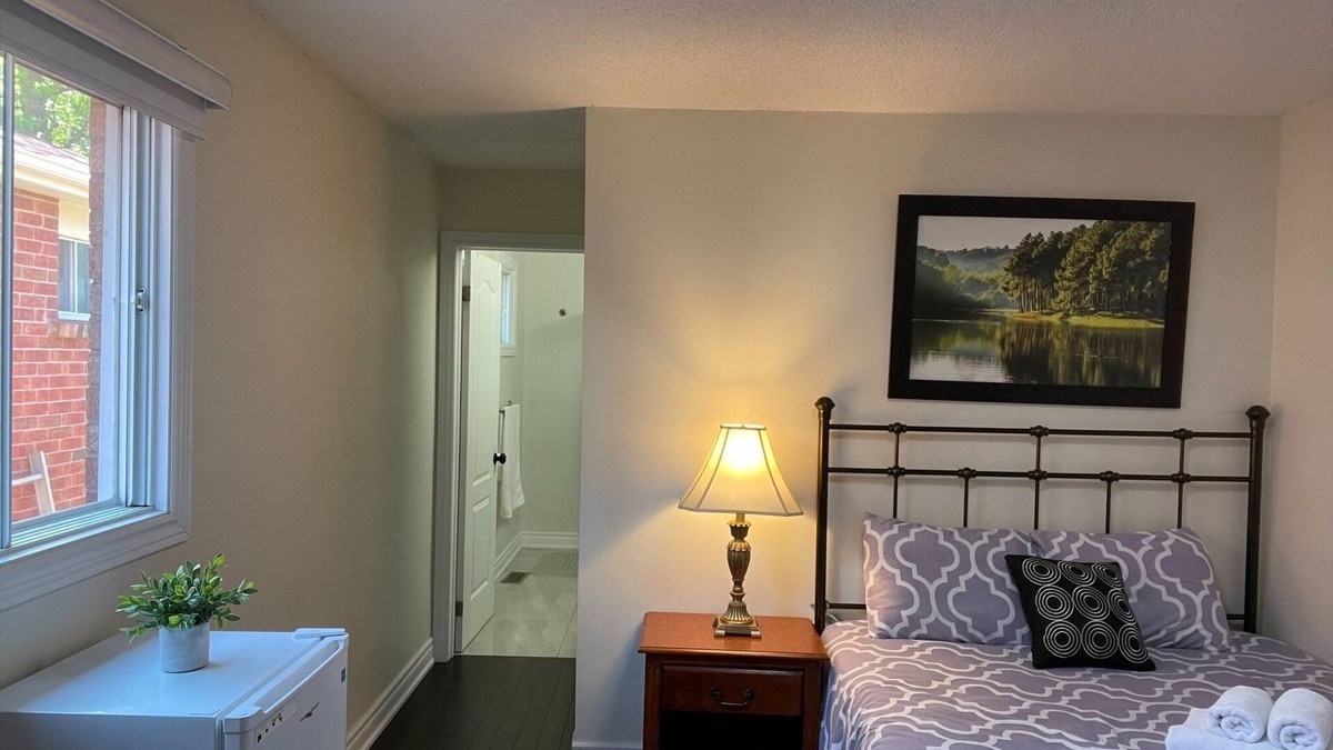 Milliken House | Private bathroom bedroom, laundry, kitchen, free parking, fiber WI-FI
