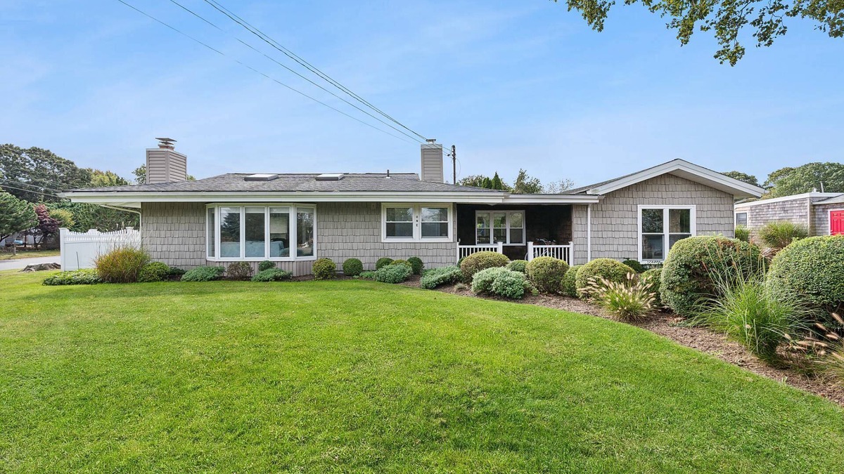 Culloden Shores House | Private beach access, 4 bedroom, beach house