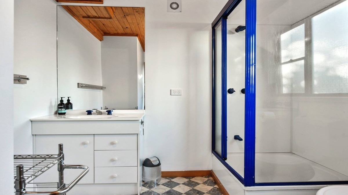 Low Head House | Private beach access