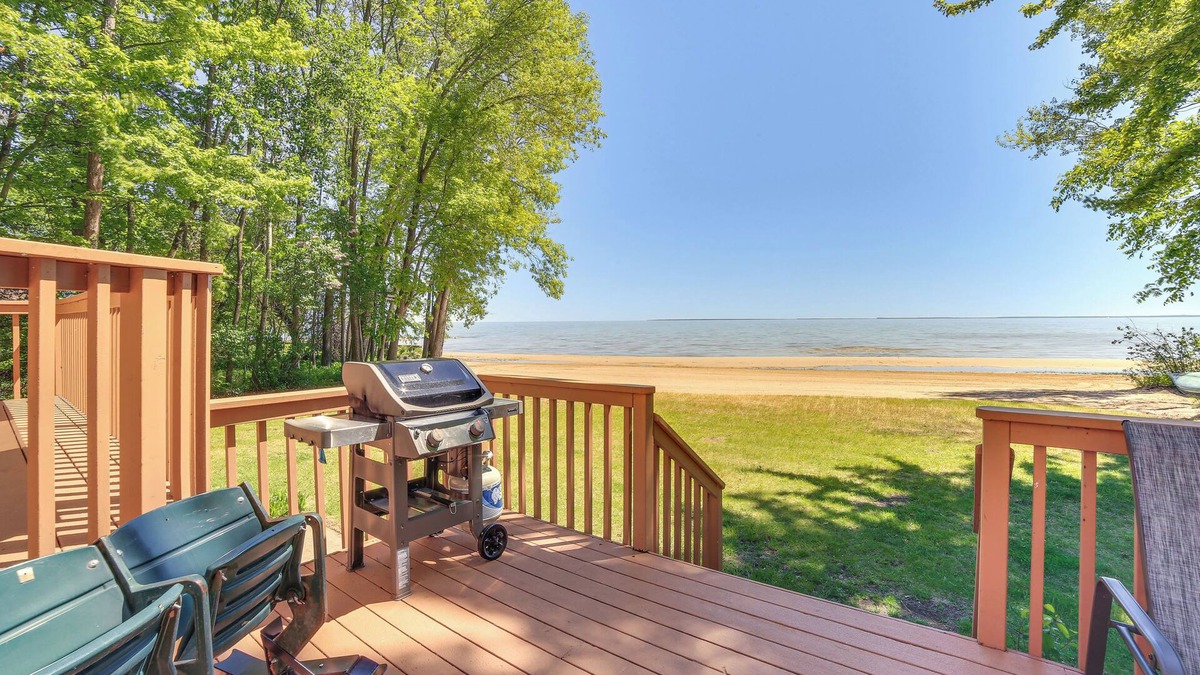 Menominee Cottage | Private Beach & Deck: Spacious Lake Michigan Home