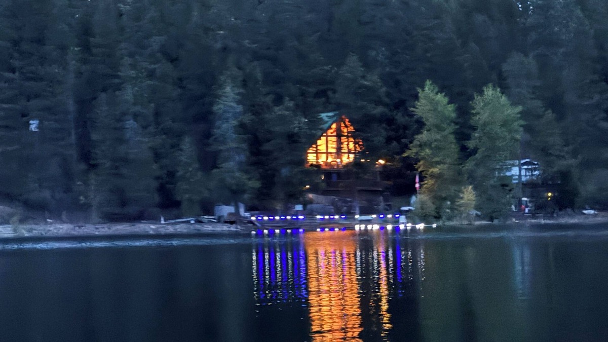 East Kootenay Villa | Private beach. Exquisite 3 Level 3500 sq ft Lake House. Accommodates 14 guests.