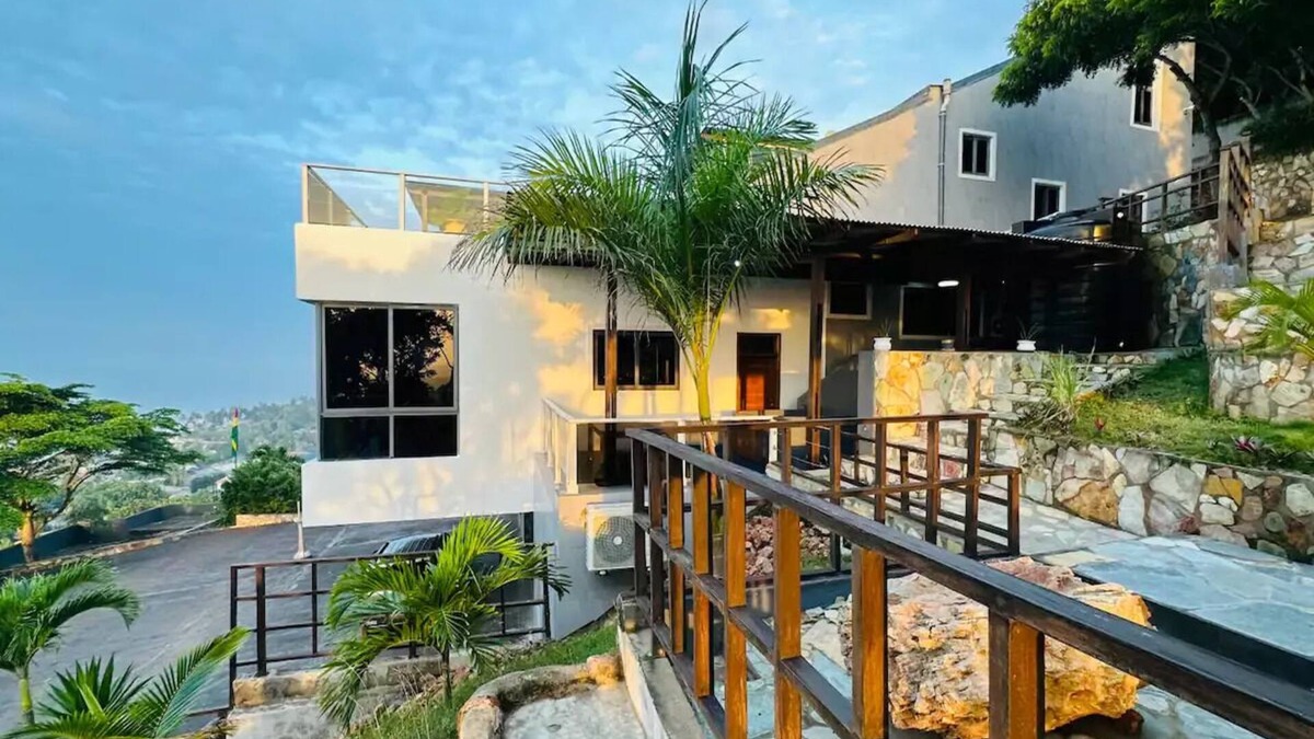 Accra House | Private beach home Accra Ghana. The Shire